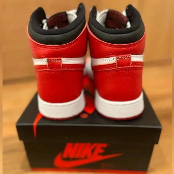 JORDAN ONE RETRO HIGH OG HERITAGE - Size 7Y Red/Black/White - Picture 8 of 8